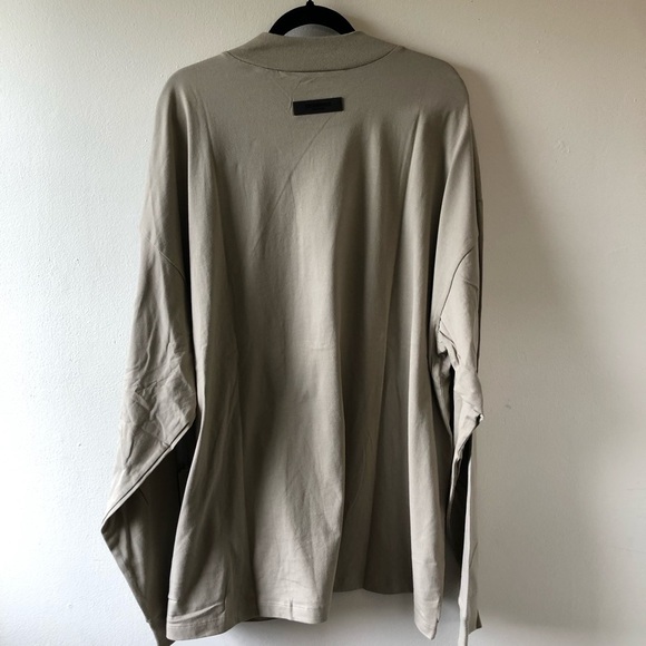 Essentials Beige Thermal Henley Shirt XXL - Picture 3 of 12